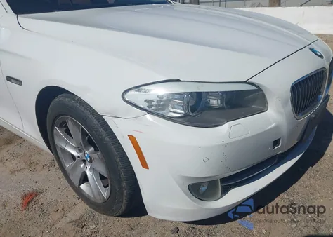 2013 BMW 528I из США, поврежденный, VIN WBAXG5C51DDY36412